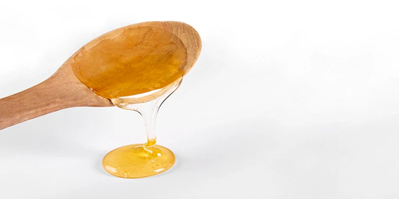 自家農園で育てる日本ミツバチのはちみつ